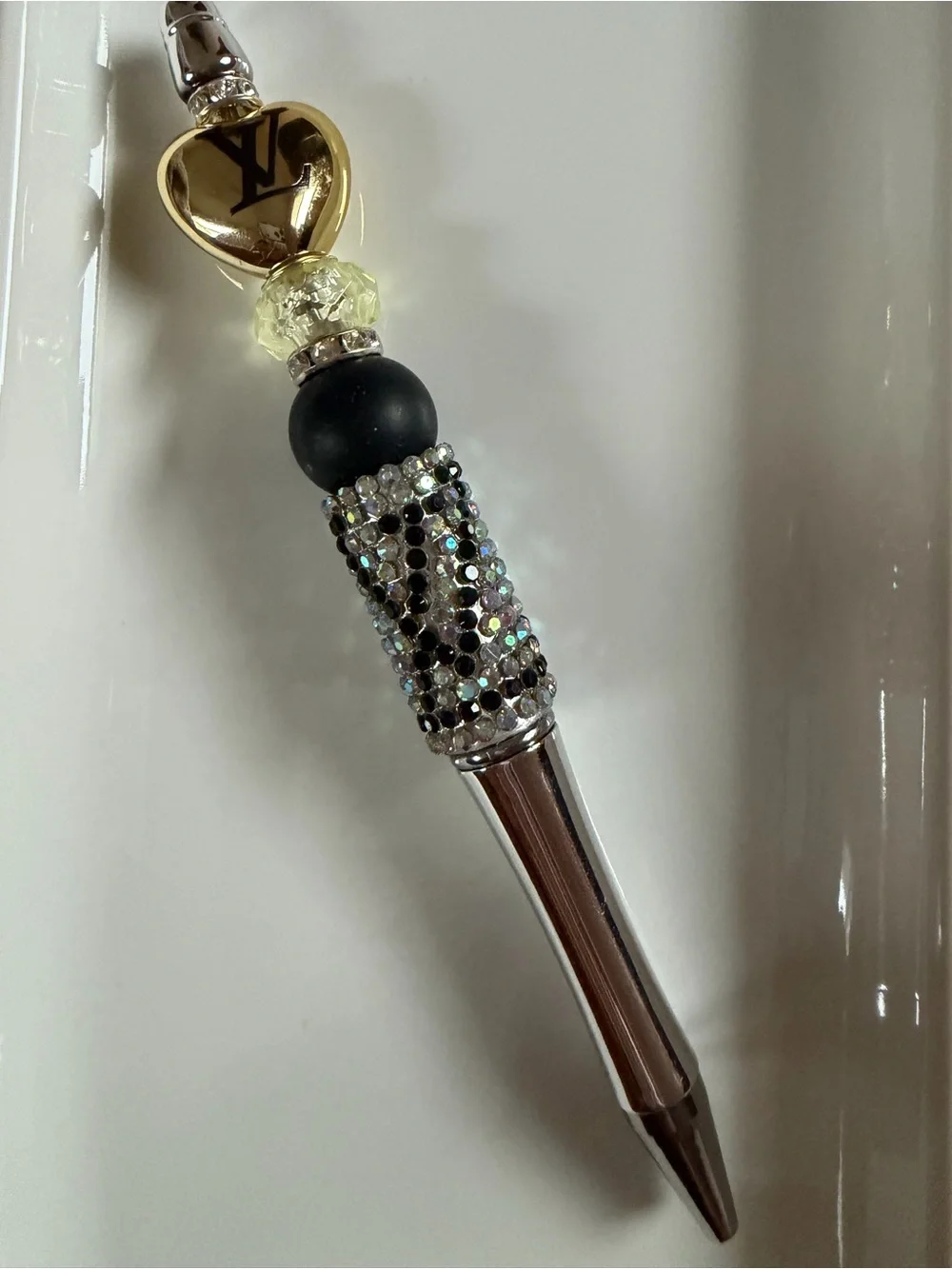 BEADED PEN